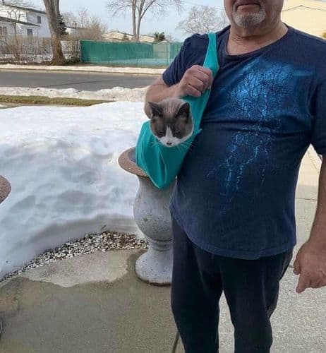 CatPocket™: lekki sling, idealny na spacery z kotem